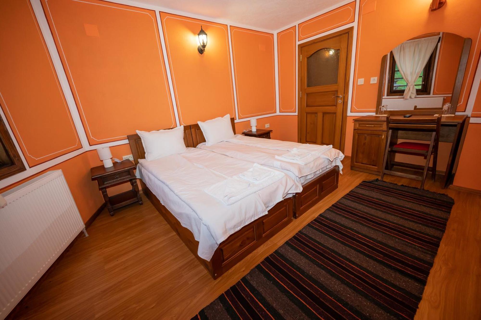 Hotel Недкова Къща Kopriwsztica Zewnętrze zdjęcie